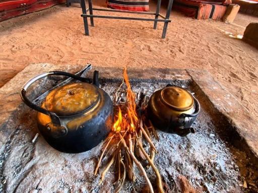 Wadi Rum Bedouin City Camp & Tours Bagian luar foto